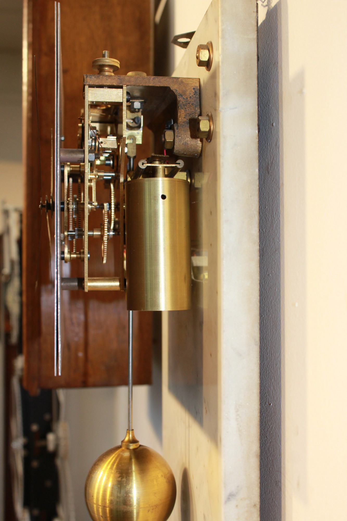 Brillié Clock battery holder Carlton Clocks