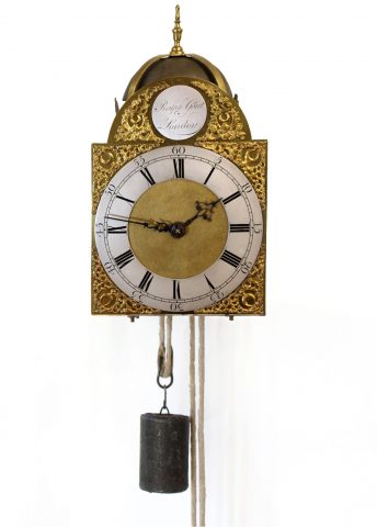 Hook-and-spike-lantern-clock