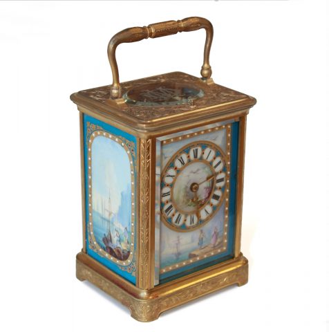 Porcelain-carriage-clock