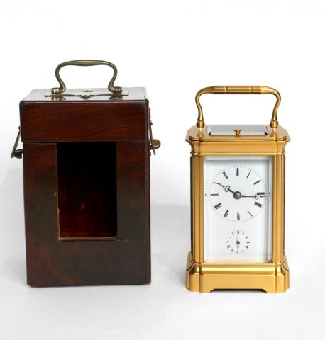 carriage clock-with-wooden-carry-case