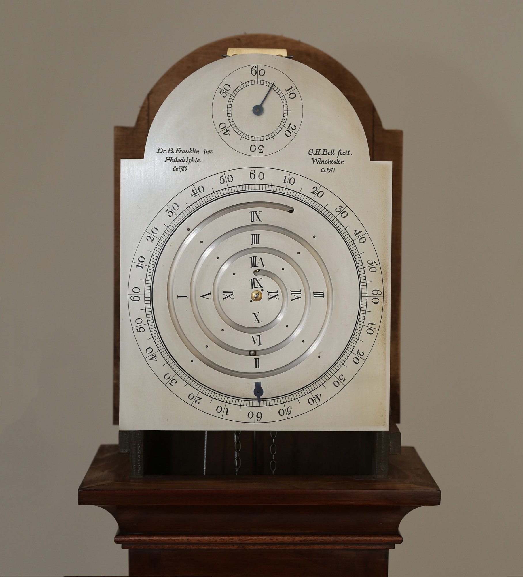 Dr. Franklin clock by Geoffrey Bell, Winchester, 1971 Carlton Clocks